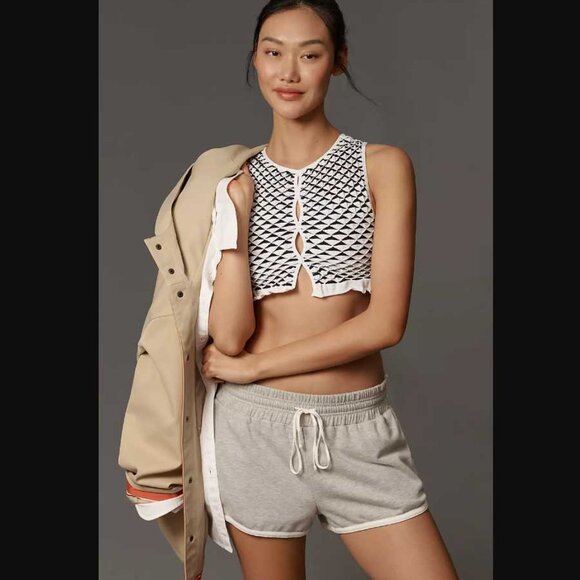 New L/XL By Anthropologie smocked keyhole cropped tank top - Picture 2 of 10